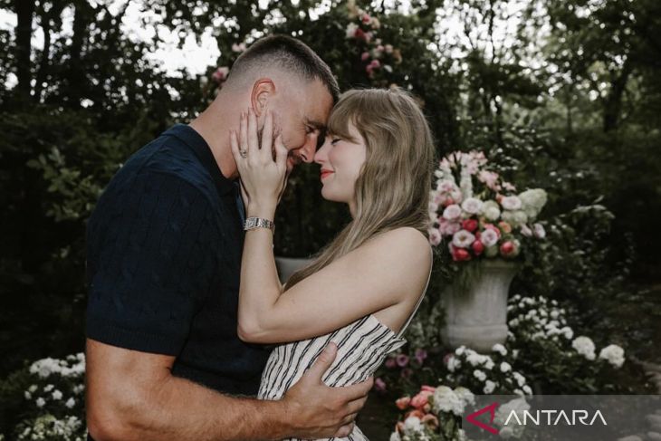 Taylor Swift dan Travis Kelce dikabarkan akan menikah pada Juli