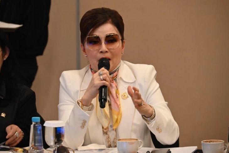 Anggota DPR nilai pemerintah semakin adaptif tetapkan harga BBM