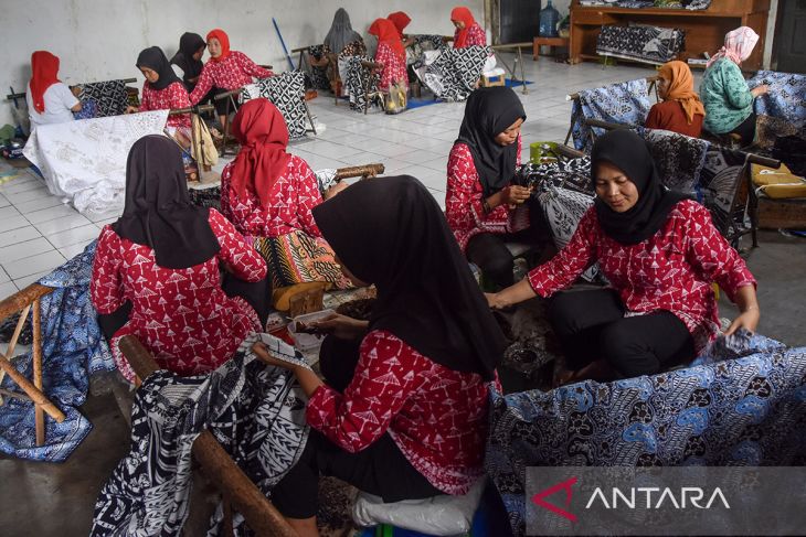 Dukungan keberadaan batik lokal di Tasikmalaya