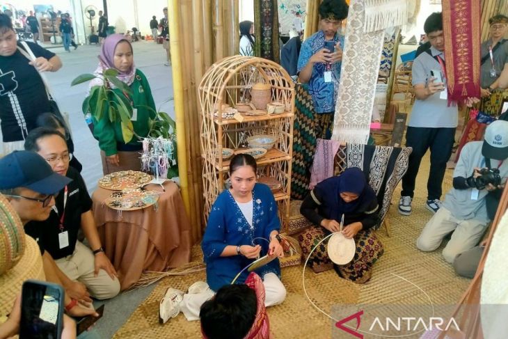 Wamenpar sebut peran perempuanuntuk jaga ketahanan pariwisata