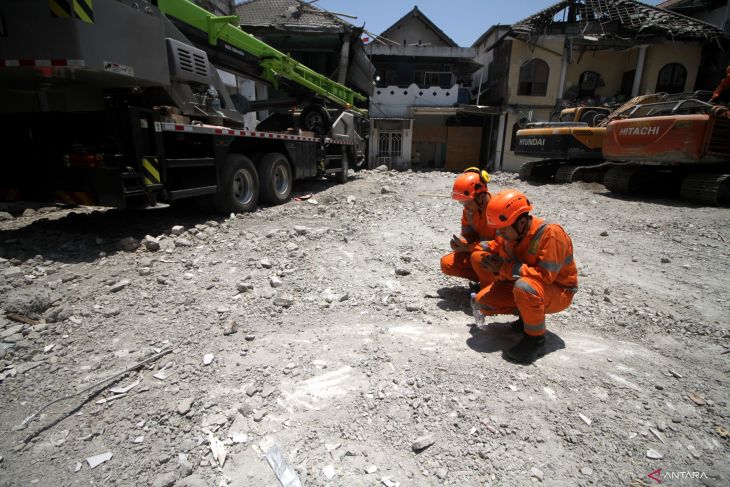 Penutupan operasi SAR mushalla ambruk di Ponpes Al Khoziny