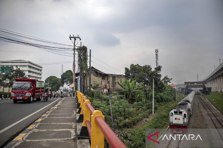 Target elektrifikasi jalur kereta komuter rute Padalarang-Cicalengka