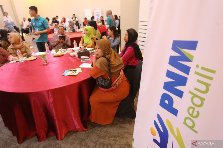 BNI Life edukasi UMKM PNM Surabaya tentang asuransi