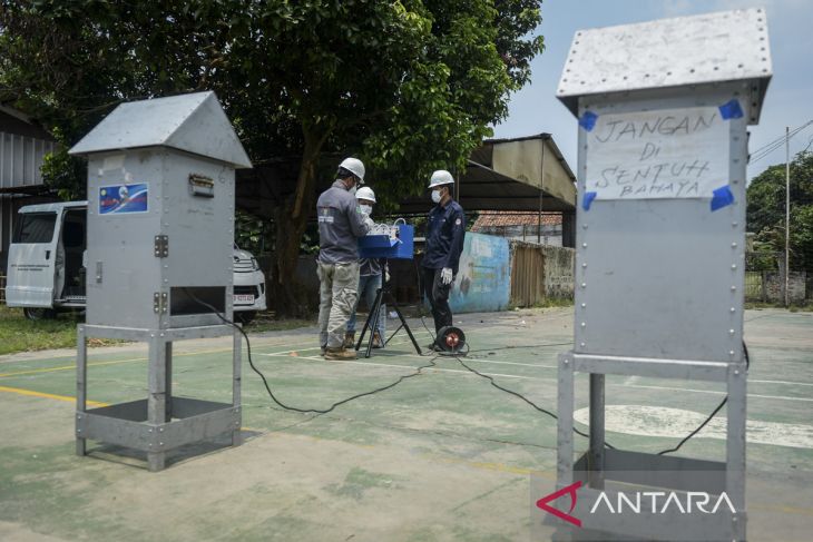 Pengukuran kualitas udara di kawasan permukiman