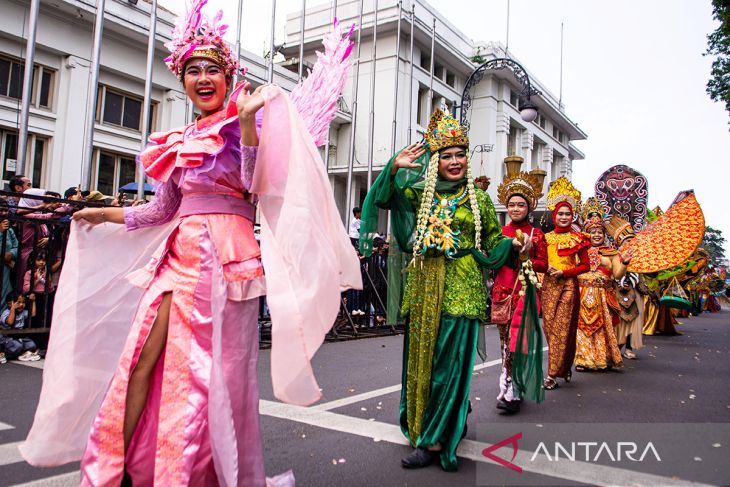 Karnaval Asia Afrika Festival 2025 di Bandung