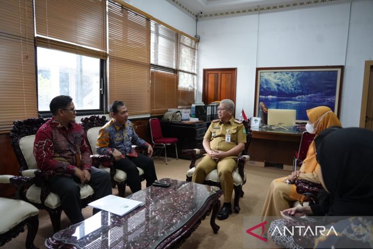 Pemprov Kalbar-KPP Pontianak percepat pelaporan SPT