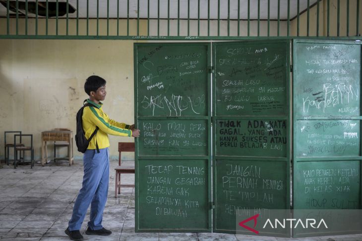 Sekolah terlantar di Tangerang