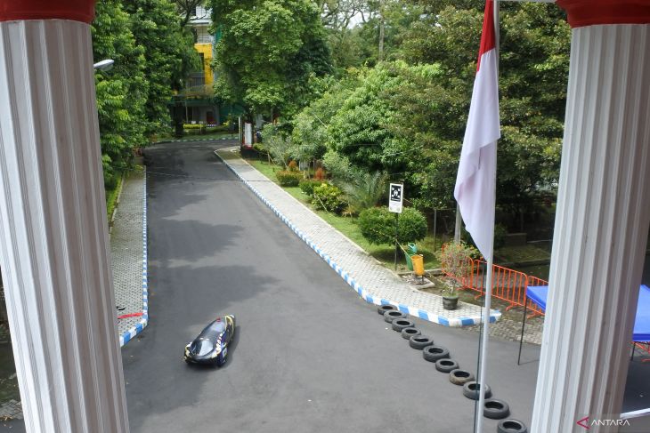 Kontes Mobil Hemat Energi 2025