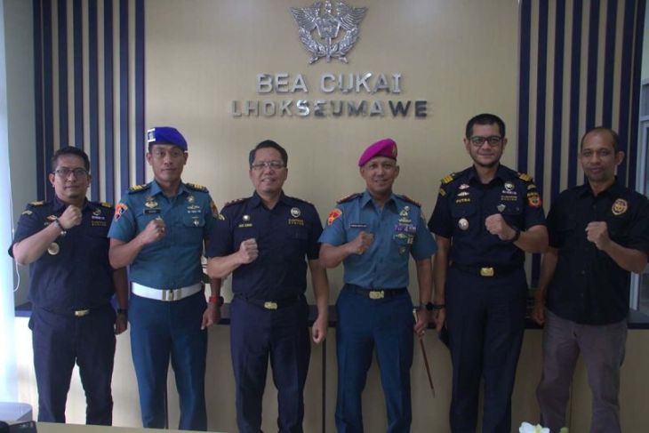 Bea Cukai Lhokseumawe dan TNI AL perkuat sinergi pengawasan laut