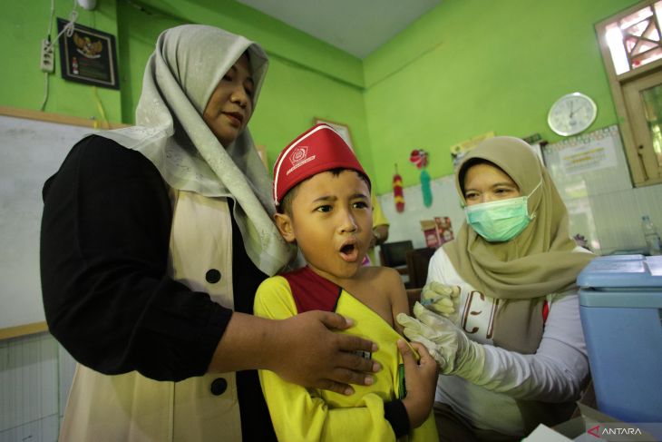 Cakupan imunisasi lengkap 2025