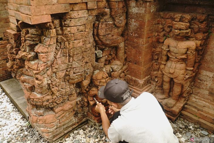 Perawatan cagar budaya Candi Mirigambar