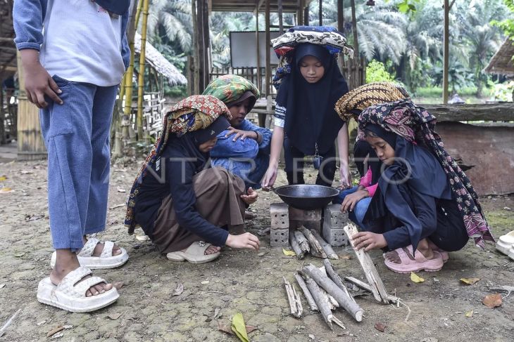 Foto: Sekolah budaya di Muaro Jambi
