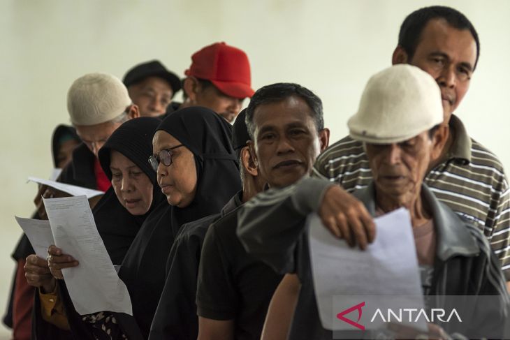 Bakti sosial HUT Ke-80 Komlekad