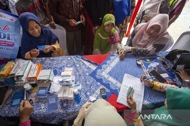 Layanan kesehatan program TMMD Di Indamayu