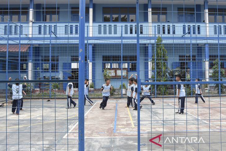 Program pesantren ramah anak di 512 pesantren percontohan