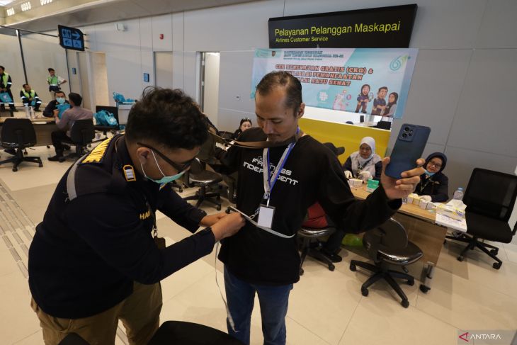 Sosialisasi pemanfaatan aplikasi Satu Sehat di Bandara