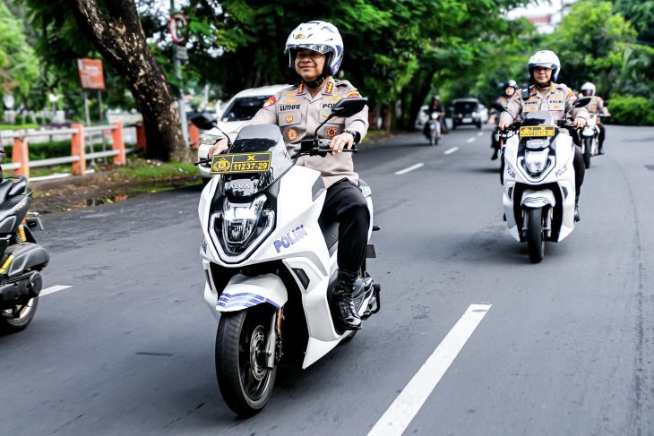 Polrestabes Surabaya luncurkan program patroli "Houfbereau Bersinar"