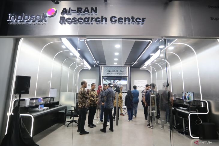 Peresmian AI-RAN Research Center