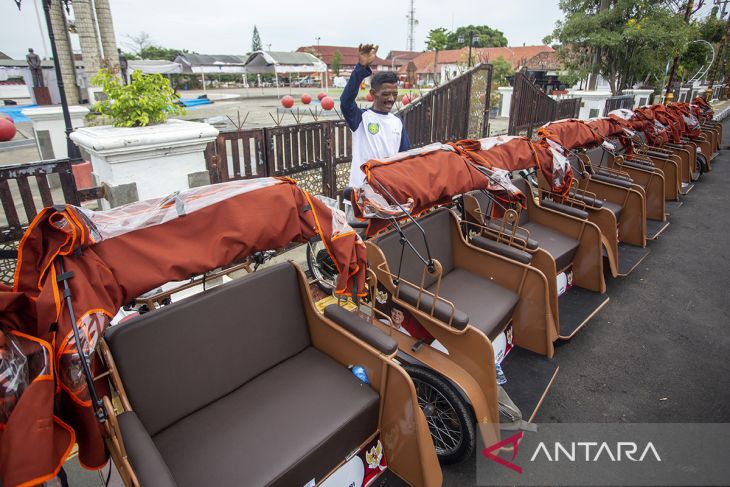 Bantuan becak listrik dari Presiden