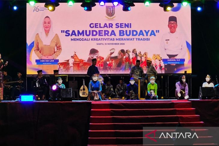 Pemkab Natuna tutup perayaan HUT Ke-26 Kabipaten dengan pagelaran kesenian