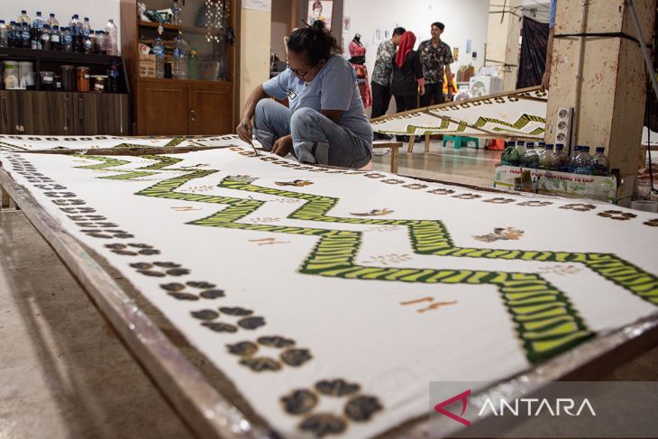 Pemberdayaan warga binaan melalui keterampilan membatik