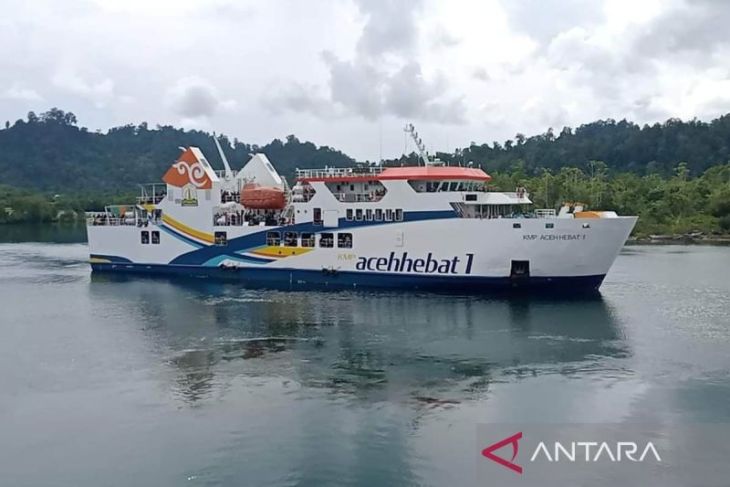 Pemkab harapkan KMP Aceh Hebat 1 tetap layani warga Pulau Simeulue