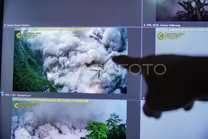 Foto: Erupsi Gunung Semeru