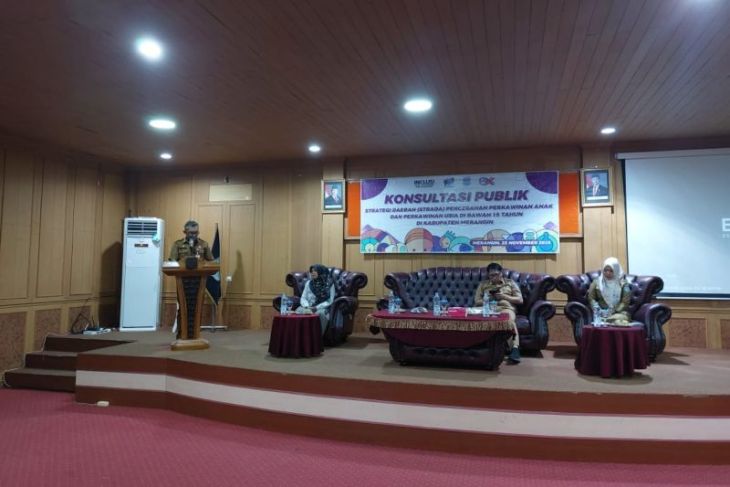 Pemkab Merangin bahas strategi cegah perkawinan anak di bawah umur
