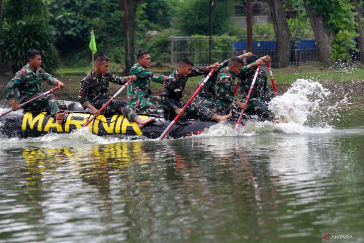Latihan dasar prajurit Korps Marinir