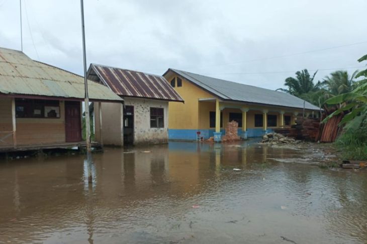 Update Bencana Aceh, Stok logistik di Aceh Singkil hanya tersisa untuk sehari