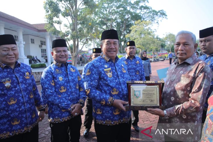 Bupati Asahan ajak ASN perkuat integritas pada upacara HUT Korpri ke-54