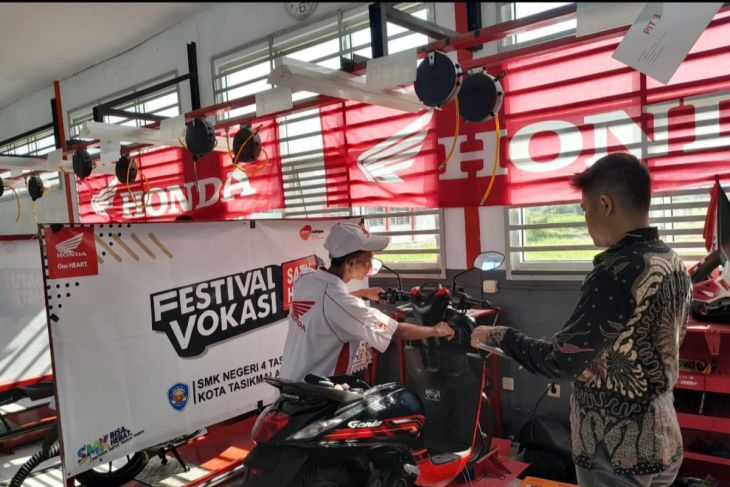 Kalibrasi kompetensi guru dan pelajar SMK, AHM gelar festival vokasi Satu Hati 2026