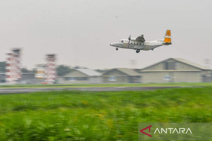 Serah terima pesawat NC212i dari PTDI ke TNI AU