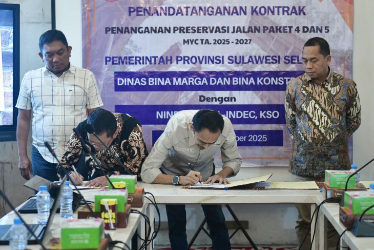 Pemprov Sulsel teken kontrak preservasi jalan senilai Rp1 triliun