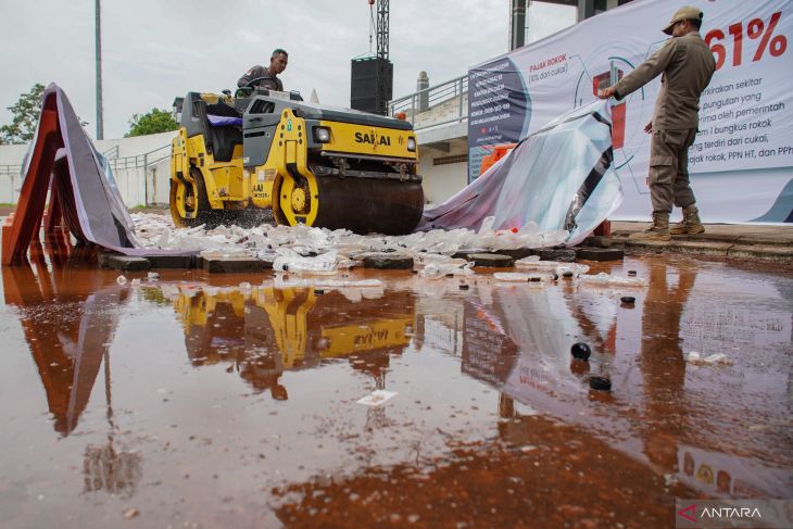 Pemusnahan barang hasil penindakan Bea Cukai Probolinggo