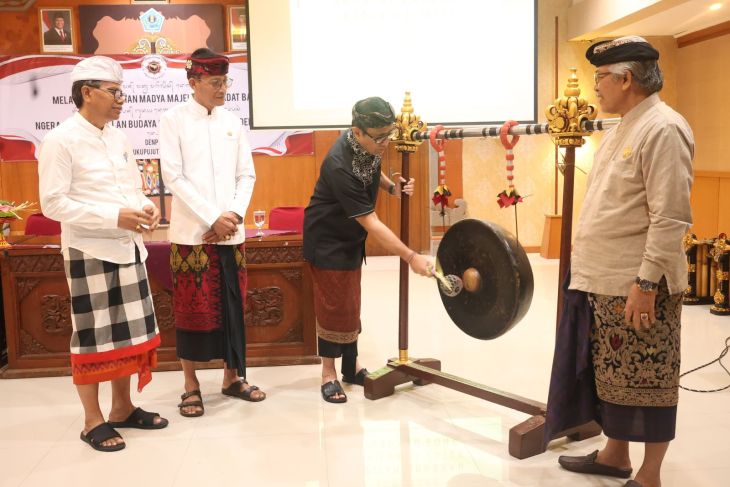 Wali Kota Denpasar minta desa adat kelola sampah dengan teba modern