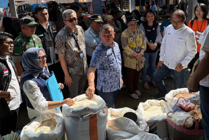 Inspeksi mendadak pasar tradisional di Simalungun, pasokan aman, harga relatif stabil