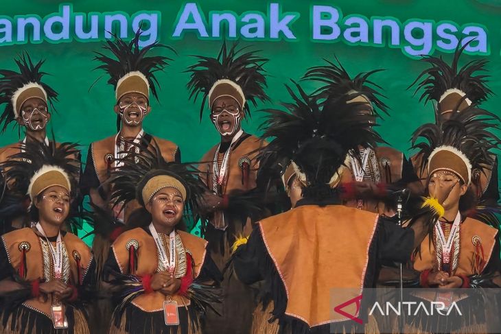 Pelajar Sekolah Rakyat adu kreativitas melalui Senandung Anak Bangsa
