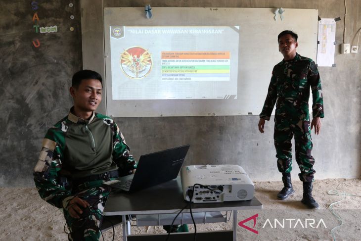 Satgas Pamtas Kostrad Berikan Edukasi Wawasan Kebangsaan kepada Pelajar
