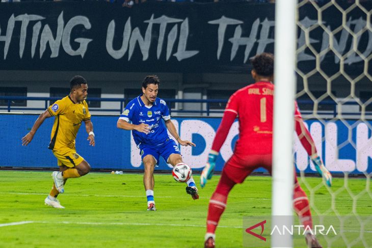 Persib kalahkan Bhayangkara FC