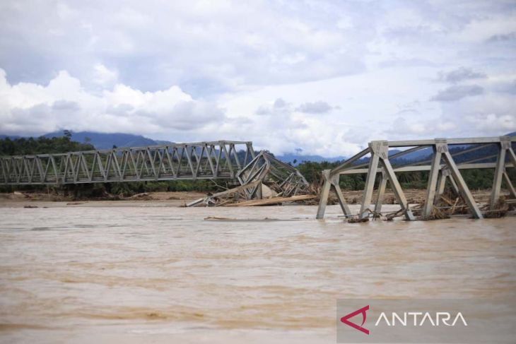 Nagan Raya minta pemerintah segera bangun jembatan darurat yang terputus akibat banjir bandang