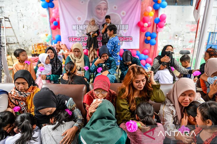 Peringatan Hari Ibu di Bandung