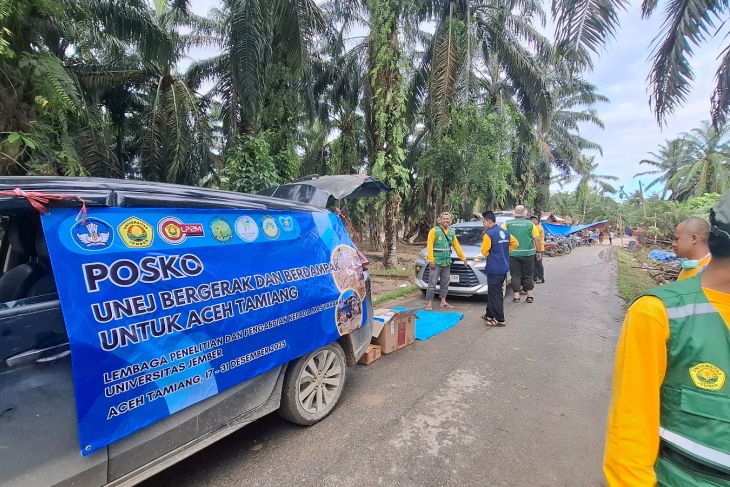 Unej Mobile Clinic-ANC layani warga terdampak banjir di Aceh Tamiang