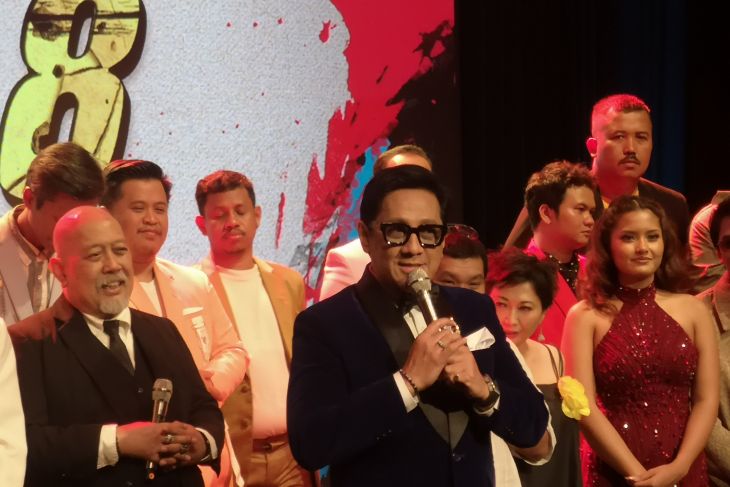 "Comic 8 Revolution",  parodi klenik yang mengguncang kekuasaan