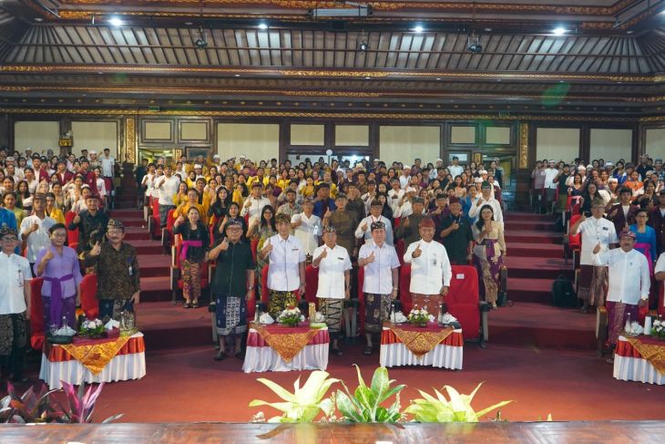 Pemprov: 500 pelajar Bali dapat Program Satu Keluarga Satu Sarjana