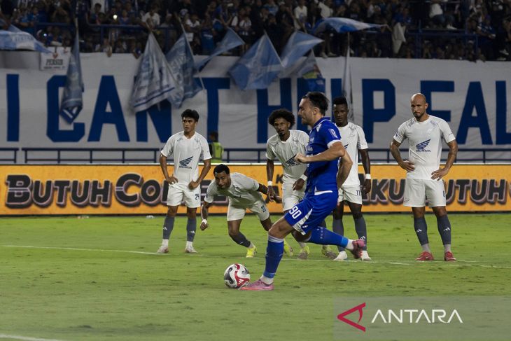 Persib Bandung menang melawan PSM Makassar