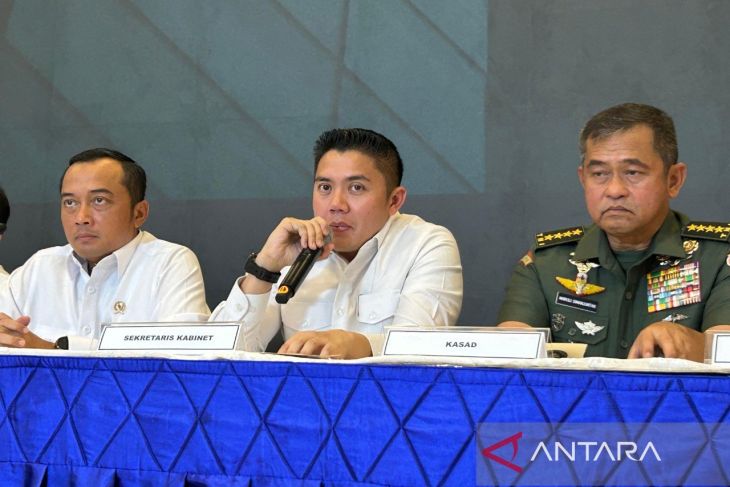 Seskab Teddy: Minggu depan 600 rumah hunian korban banjir Sumatera rampung