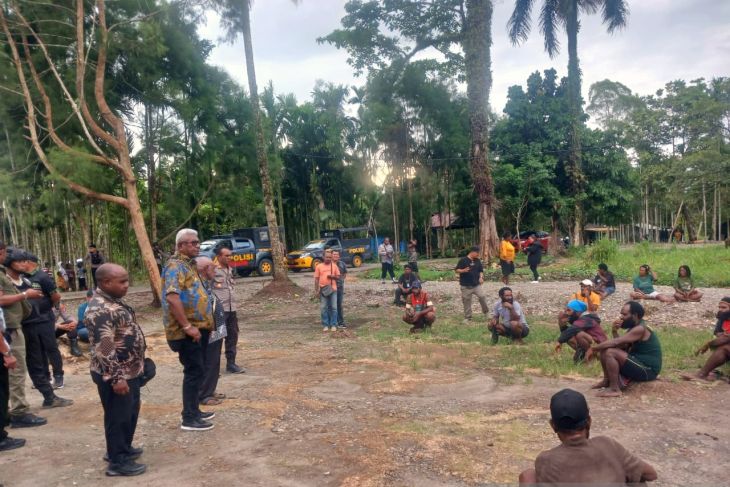 Mewujudkan damai di Kwamki Narama