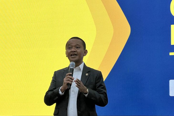 Bahlil perintahkan PLN bangun pembangkit RUPTL guna dongkrak investasi