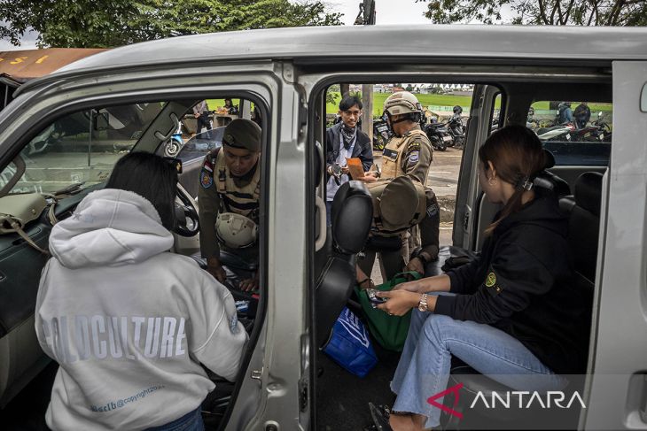 Pengamanan jelang pertandingan Persib melawan Persija